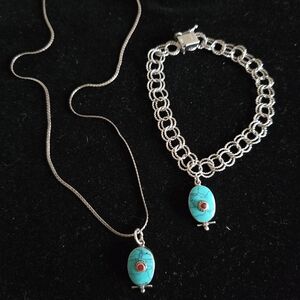 Set of Necklace & Bracelet with turquoise & cornelian stone
